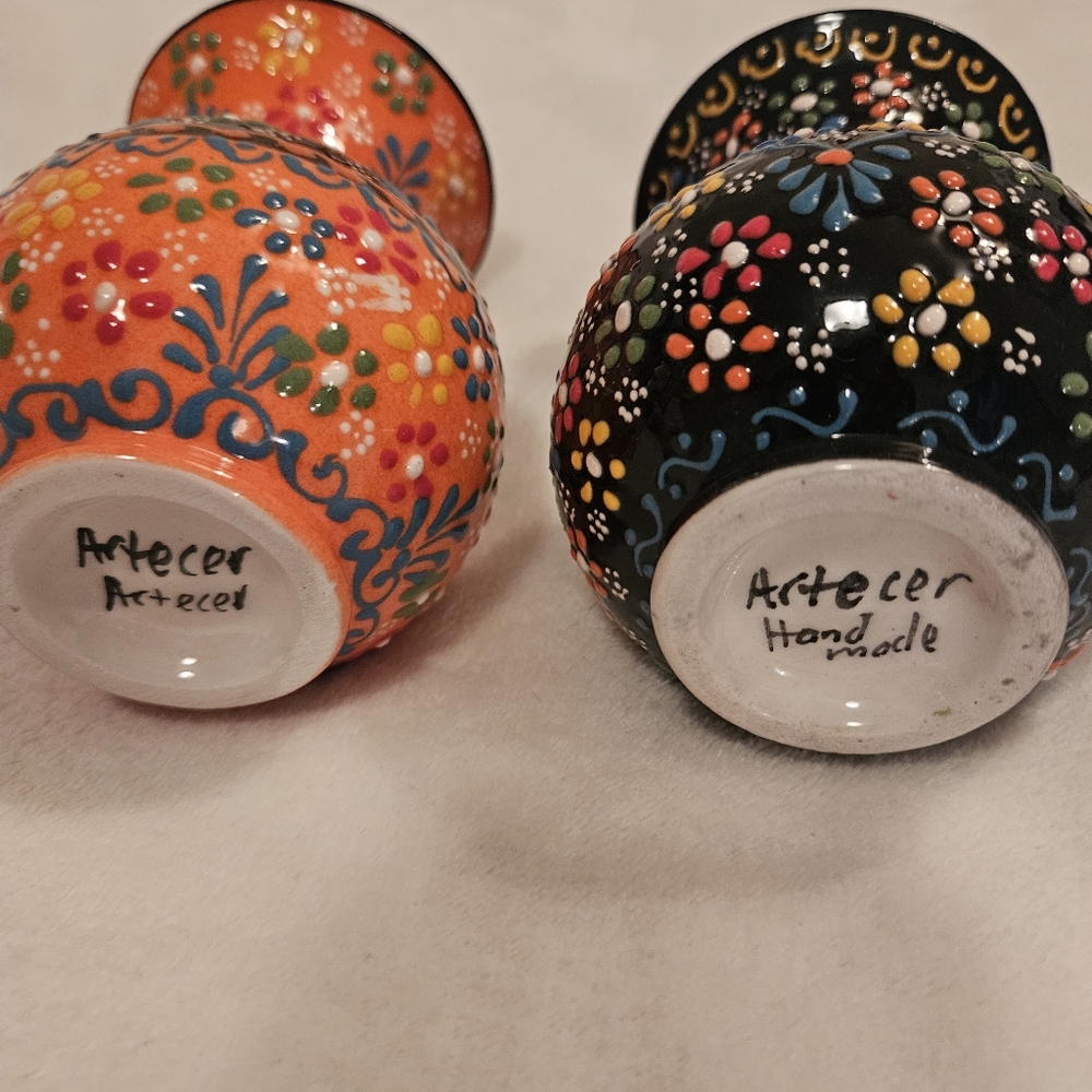 Colorful Hand-made Vases - Picture 6 of 7